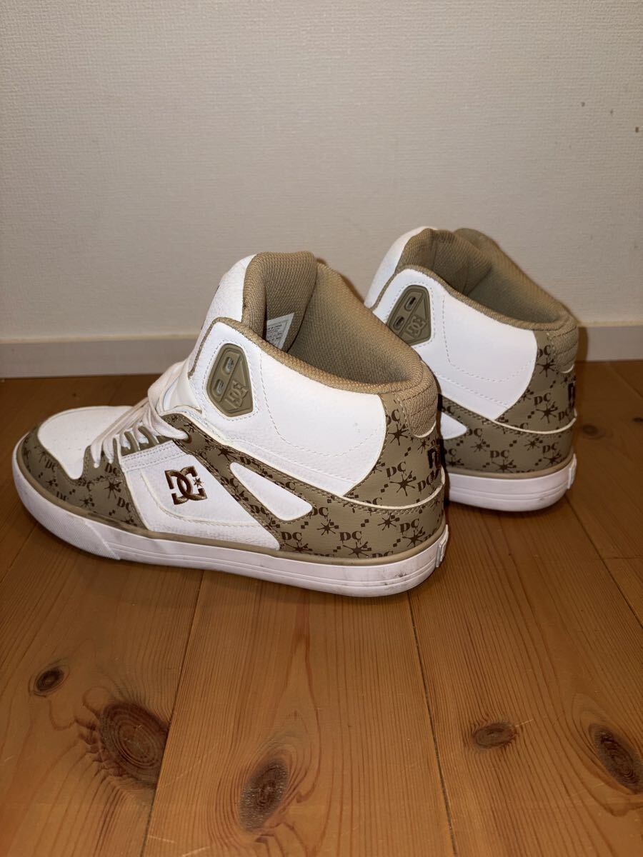 DC SHOES スニーカー 27cm ホワイト カジュアルシューズ ベージュ コート 美品 _画像4