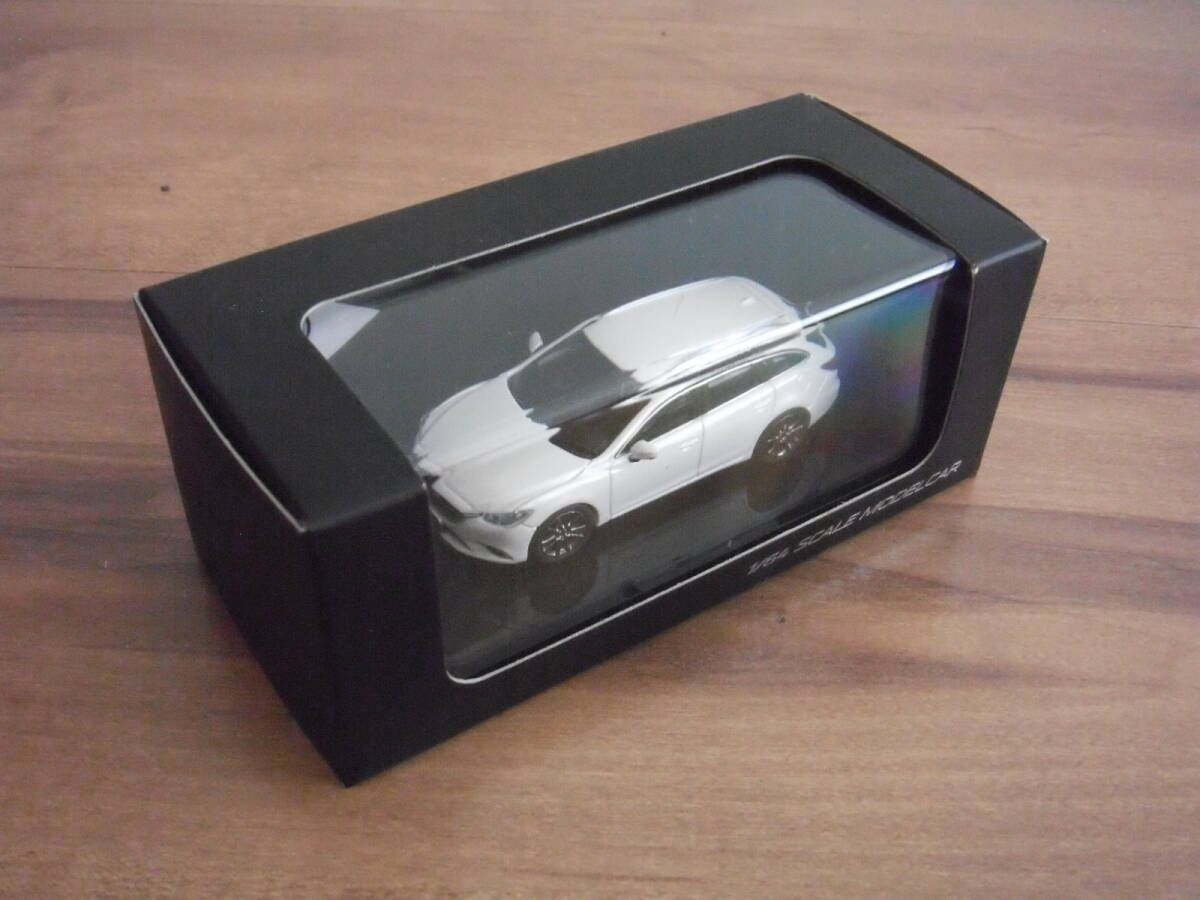 マツダ アテンザ ワゴン ミニカー 白 ホワイト スノーフレイクホワイトパールマイカ 1/64 MAZDA ATENZA WAGON 2015_画像10