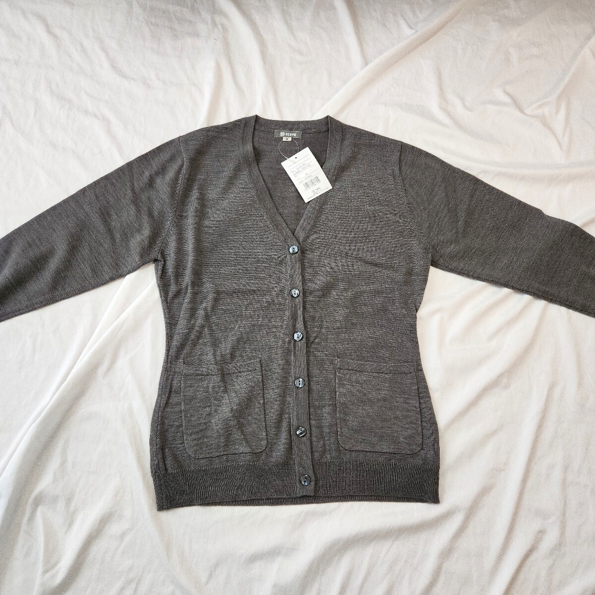 ☆新品タグ付☆　9号　カーディガン　イスト　グレー　オフィス制服　制服　事務服　受付　秘書　営業　通勤　かわいい　事務　服G76BKY_画像3