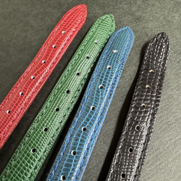 良品 ◆ フェンディ FENDI 腕時計用 替えベルト 4本セット ケース付き カメレオン チェンジベルト 4色 バンド レッド グリーン ブルー_画像4