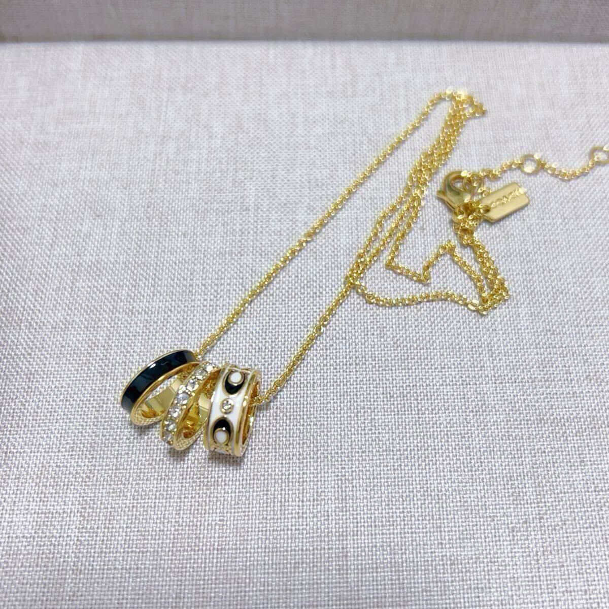 新品未使用　CH001 COACH コーチ　ネックレス　ホワイトxゴールド　エナメル　リングチャーム　_画像2