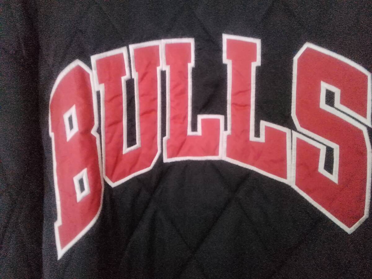 NBA chicago シカゴ ・ブルズ Bulls JORDAN MICHAEI マイケル・ジョーダン バスケットボール サイズ:sizeL・ ロングジャケット _画像1