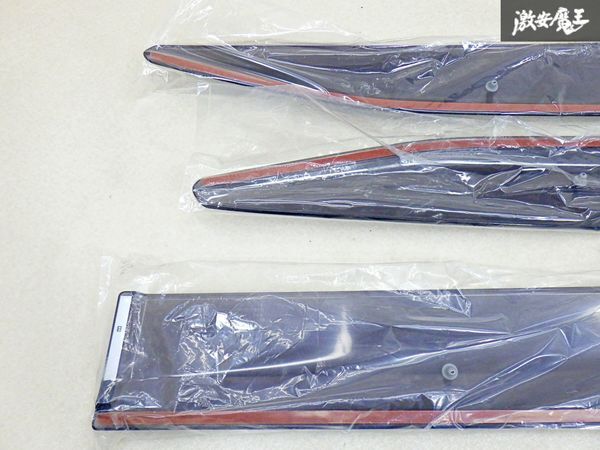 スズキ 純正 クロスビー MN71S ドアバイザー【左フロントのみ中古・他3枚は新品】 99120-76R00 即納 棚13Aの画像5