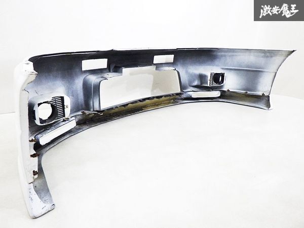 【希少】日産純正 BCNR33 スカイライン GT-R GTR 前期 フロント バンパー バンパー 社外 FRP製 リップスポイラー付 白 62022 24U10 棚31E1_画像6