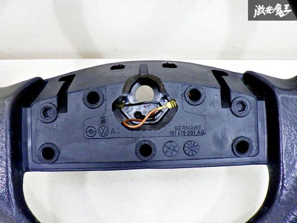 希少！！ 程度良好！！ フォルクスワーゲン 純正 19E型 ゴルフ2 右ハンドル ステアリング ハンドル ホイール ウレタン 即納 棚17I_画像8