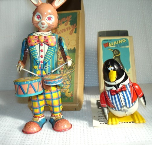 T.K TOYS Happy Bunny happy ba колено север . коллекция & WALKING PENGIN пингвин итого 2 body 