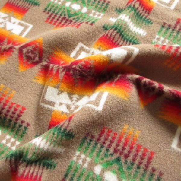 極美品 USA製 ペンドルトン チーフジョセフ クリフ ブランケット ミニ カーキ レギュラーサイズ アメリカ製 キャンプ 車内 PV-71-9274ZV_画像6