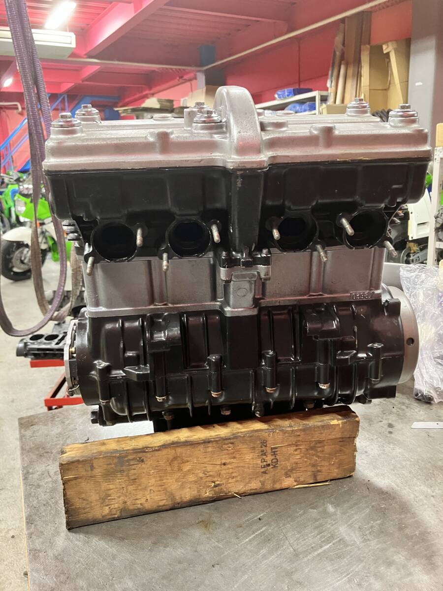 GPz400R F3エンジン　３０台のうちの一台　検索　Z400FX ゼファー４００,　ゼファー７５０.　クロスミッション_画像4