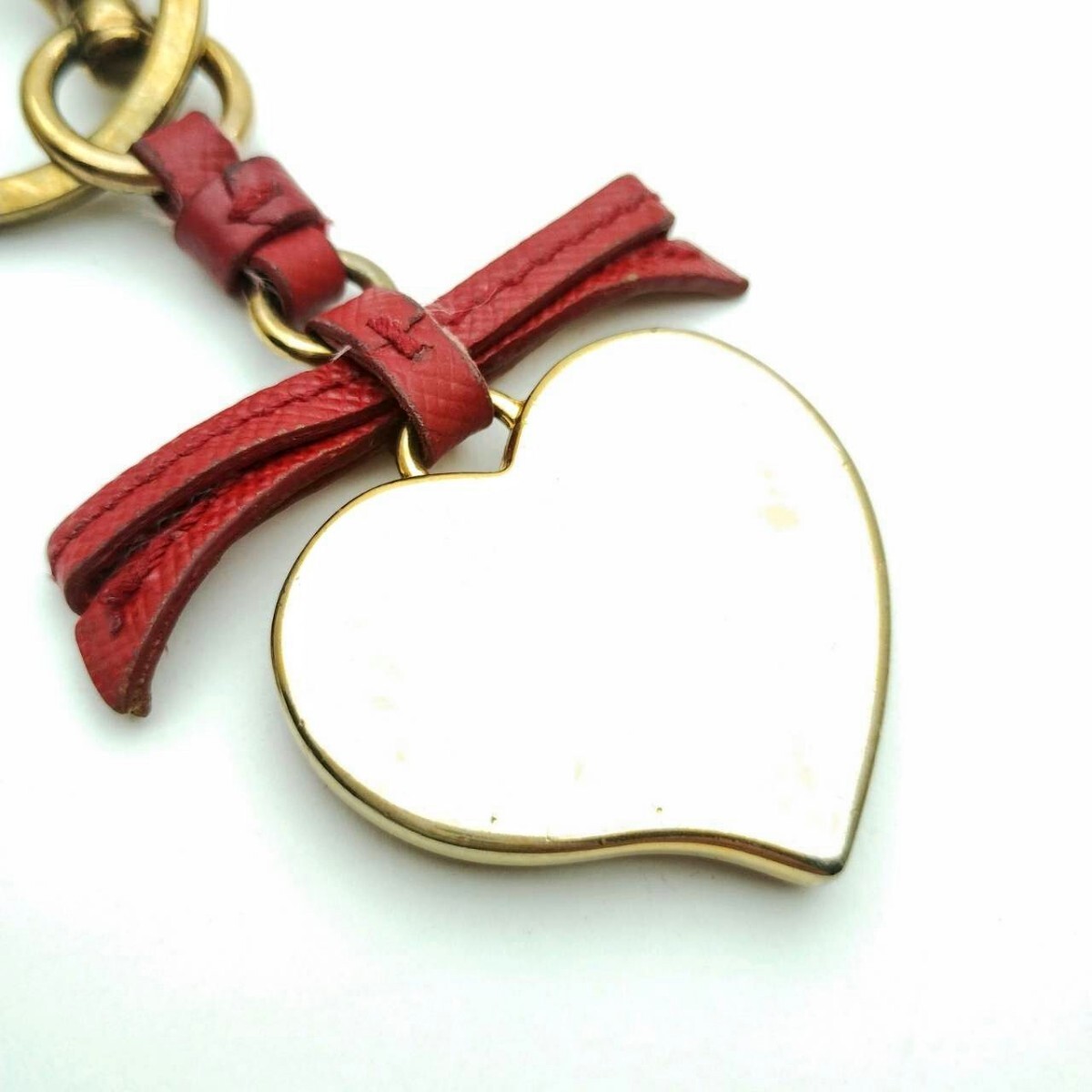 брелок для ключа PRADA Heart очарование кольцо для ключей Prada память A12-97^