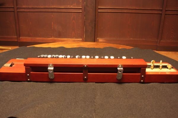 [ поставка со склада ]* прекрасный товар музыкальные инструменты [ Suzuki Taisho koto ] принадлежности & специальный Carry с футляром * осмотр :( первый суп / струнные инструменты / хобби / Showa Retro / подлинная вещь )70609A