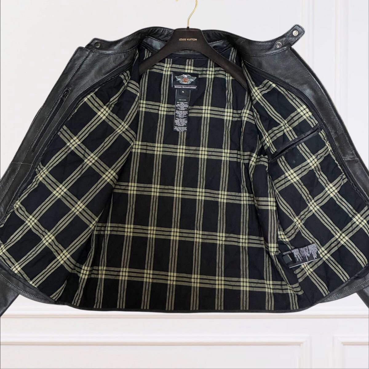 【美品/XL】Harley-Davidson ハーレーダビッドソン メンズ デカロゴ シングルライダース ライナー付 レザージャケット 牛革 ブラック 黒 _画像3