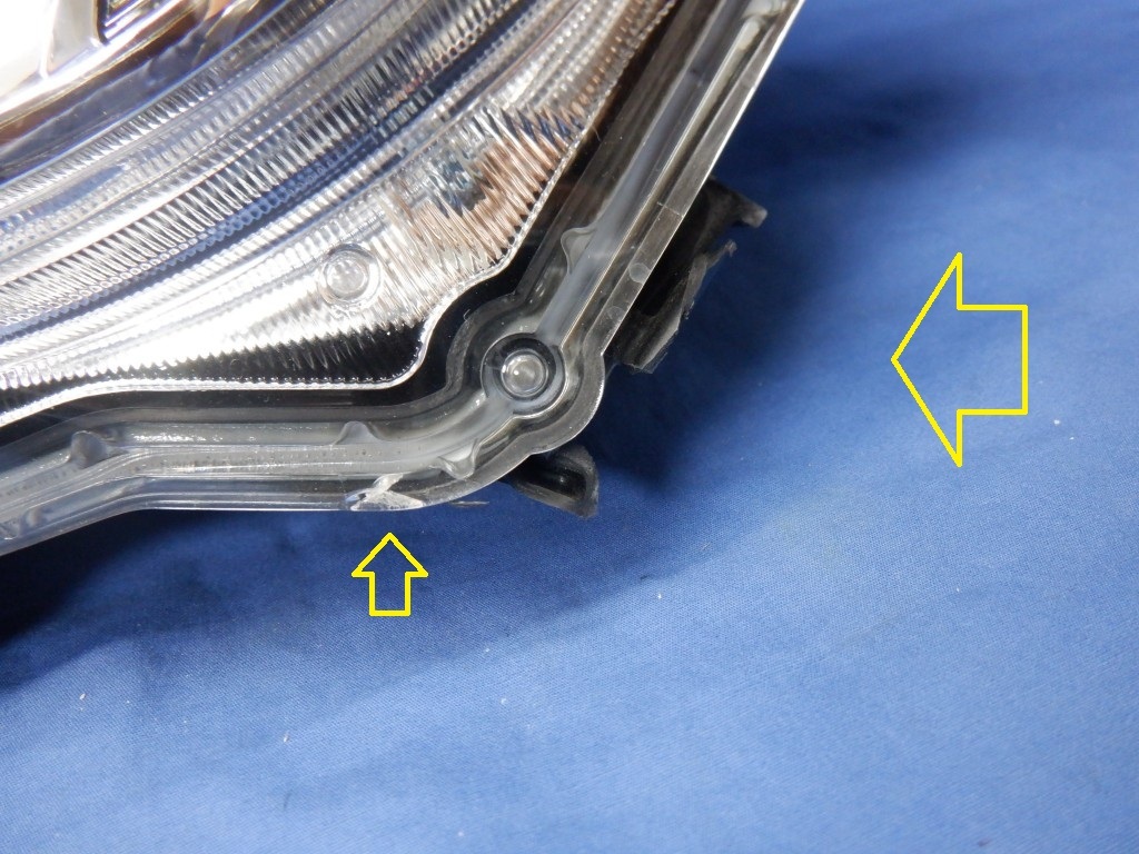 ラパン　HE33S　右ヘッドライト　LED　A021　35100-80PA0 (Z3950)_画像4