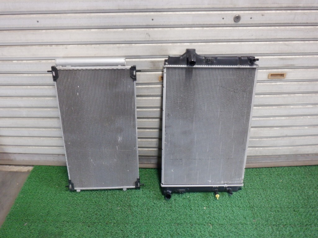 アクシオ/フィールダー NKE165 ラジエーター コンデンサー 422134-8630 (A4002)_画像5