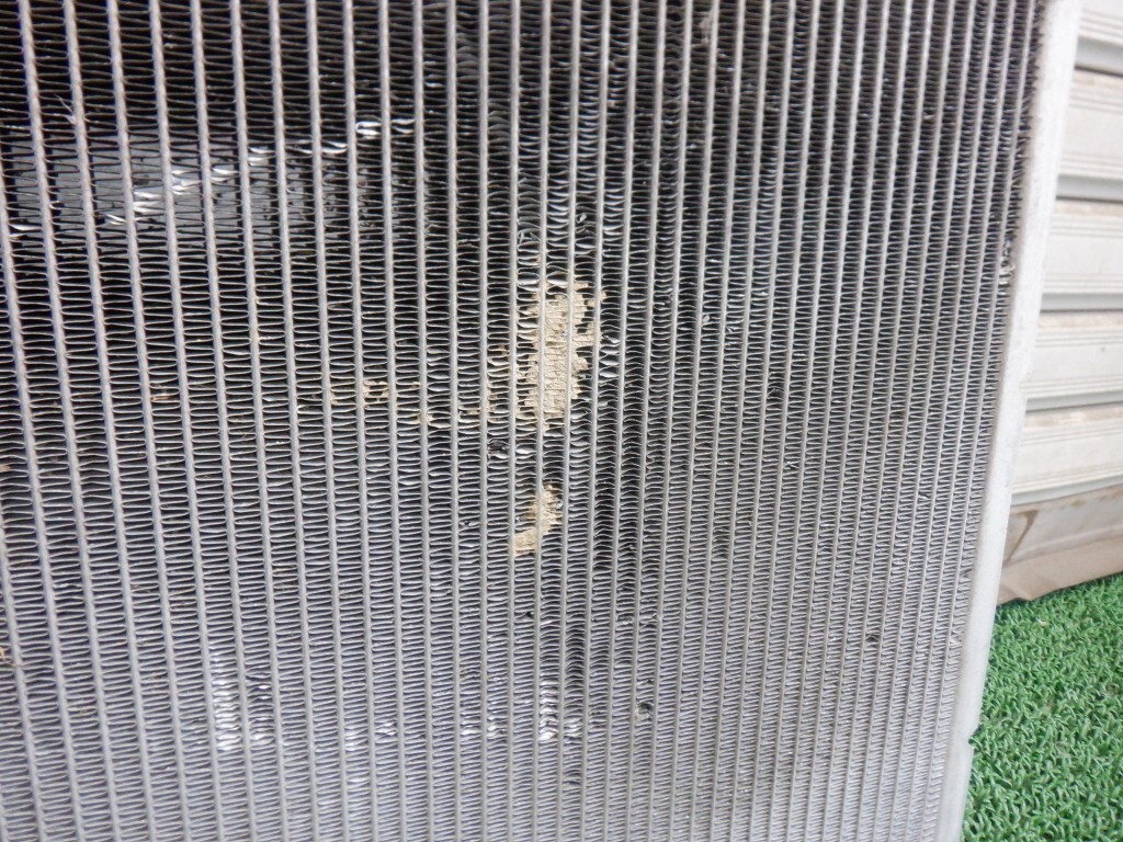 アクシオ/フィールダー NKE165 ラジエーター コンデンサー 422134-8630 (A4002)_画像3