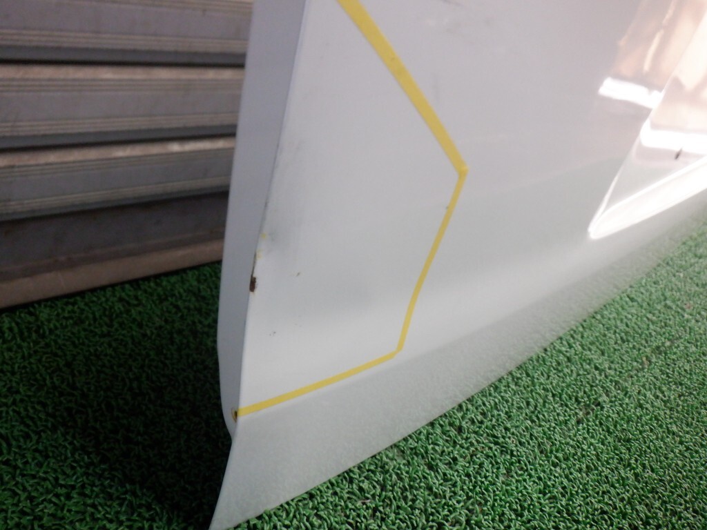 ハイエース　200系　　標準ボディ　バックドア　リアゲート　スーパーGL パールホワイト　200 SGL (A4059)_画像5