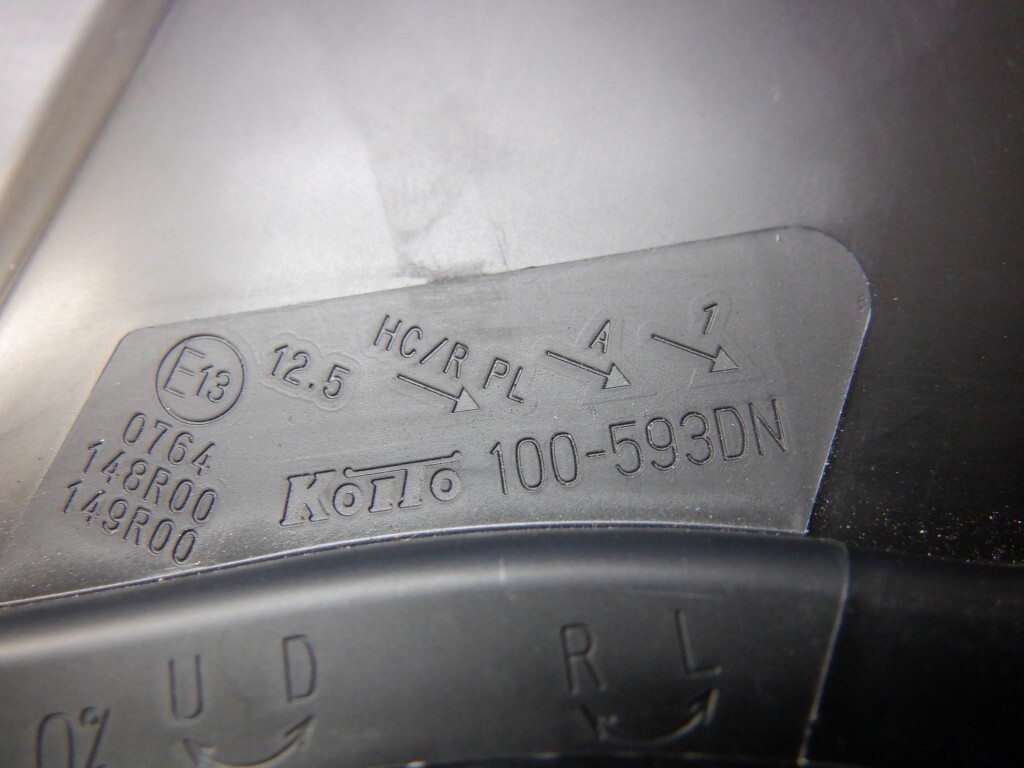 スペーシアカスタム　MK54S/MK94S　左ヘッドライト　LED　100-593DN ジャンク品　　 (Z4069)_画像2