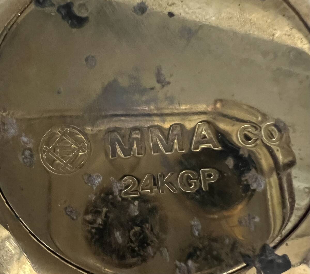 □5356 金メッキ だるま 24KGP 置物 飾り 重石 金色 縁起 開運 999ｇ 長期保管品 _画像4