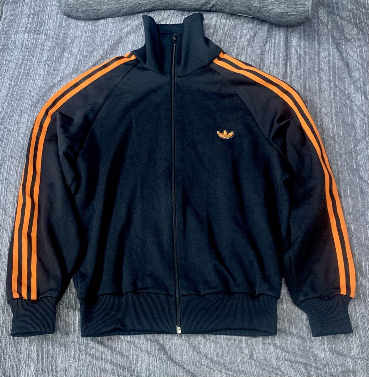 adidas アディダス ジャージ デサント ADS-4F トレフォイル ブラック オレンジ 黒 橙 70s 80s 3号 ビンテージ ヴィンテージ 昭和 レトロ_画像1