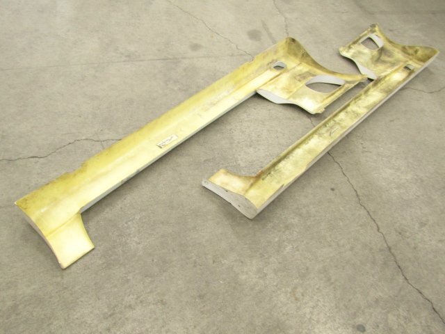 【個人宅配送不可】[93R X1］トラスト GReddy GRACER SW20 MR2 FRP サイドスカート サイドスポイラー 左右セット ※補修ベース・加工用の画像9