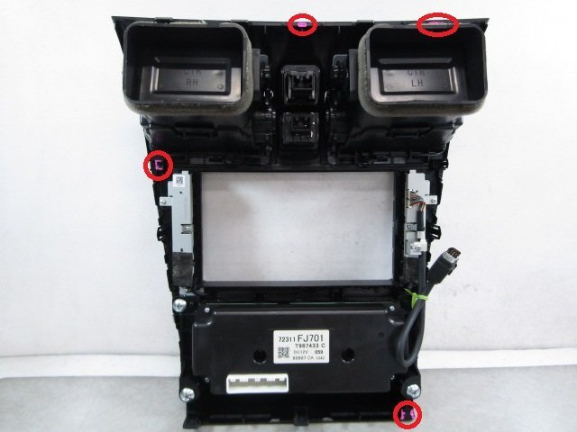 [53T:B4] スバル純正 パナソニック製 CN-LR710D フルセグ/DVD/CD/Bluetooth 地図データ2015年 ※GJ2 インプレッサ外し_画像8