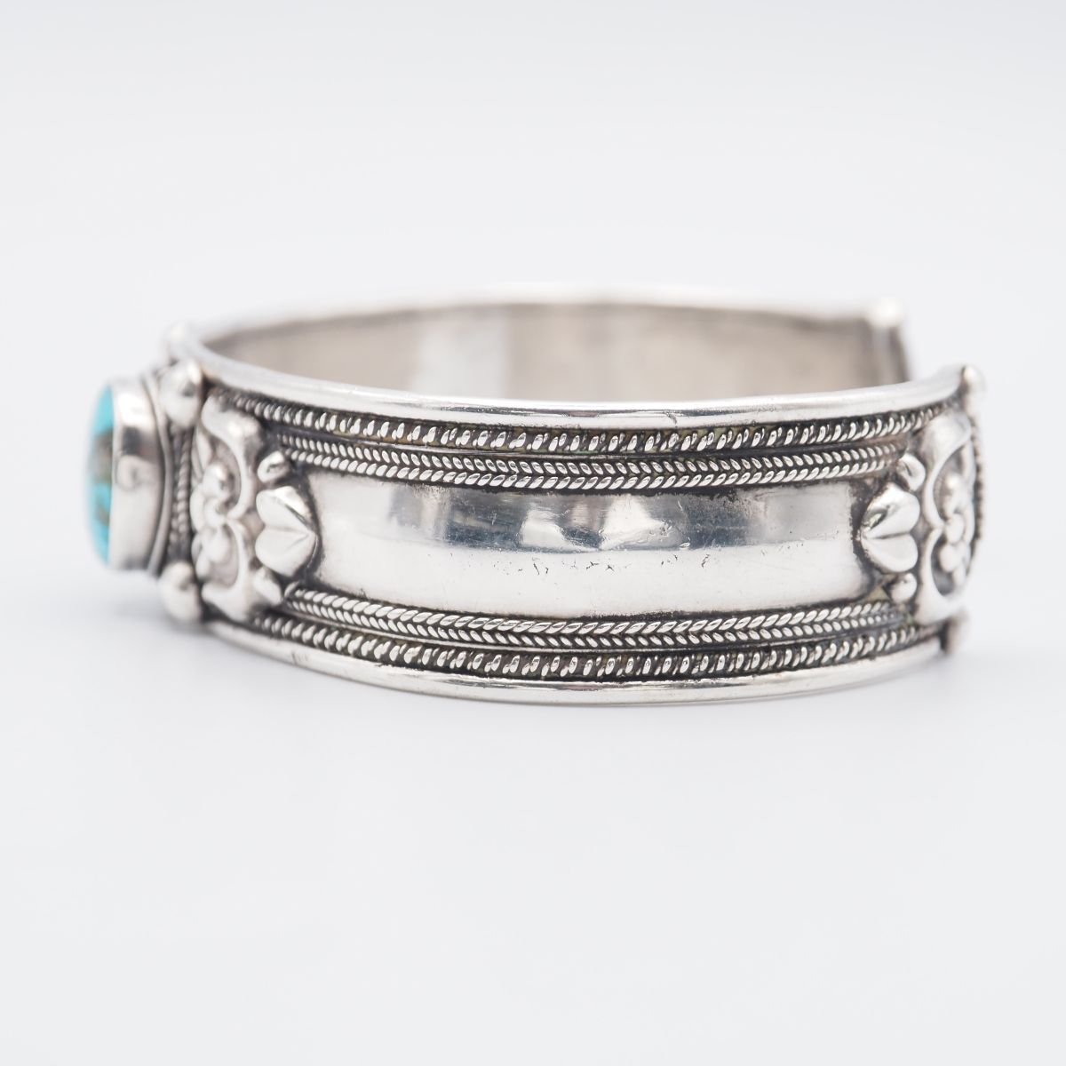 H498 ターコイズ トルコ石 バングル デザイン シルバー 腕輪 ヴィンテージ 12月誕生石_画像5