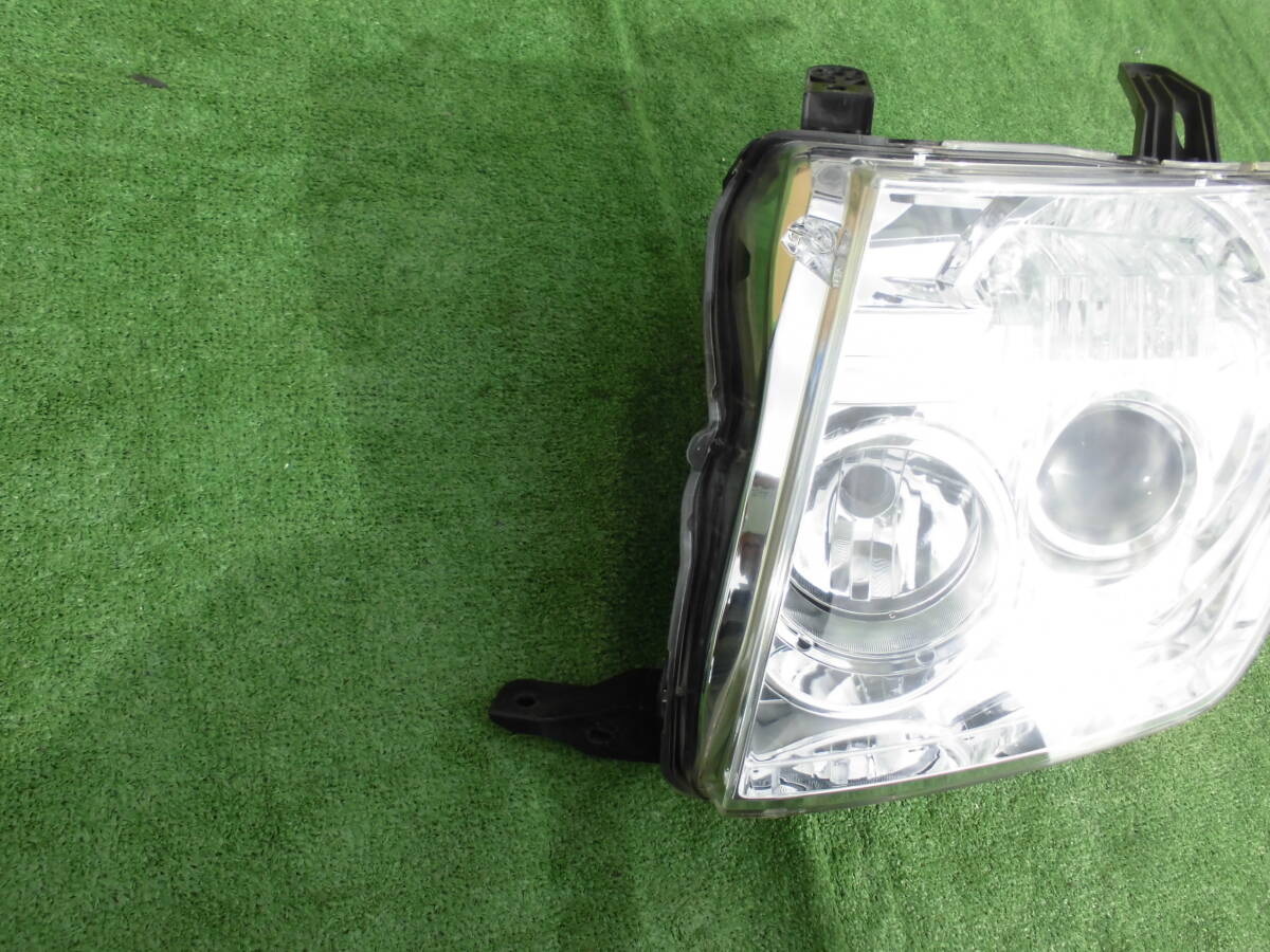 V93W V98W Pajero левая передняя фара HID Koito 100-67016