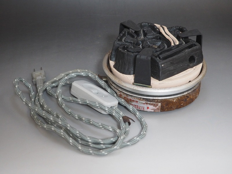 B1956 野々田商店 炭型電熱器 通電確認済 ☆ 茶道具 抹茶器 茶器 抹茶道具 茶懐石 茶事 茶の湯 炭道具 電熱器 電気コンロ 炉 風炉 ヒーター_画像1