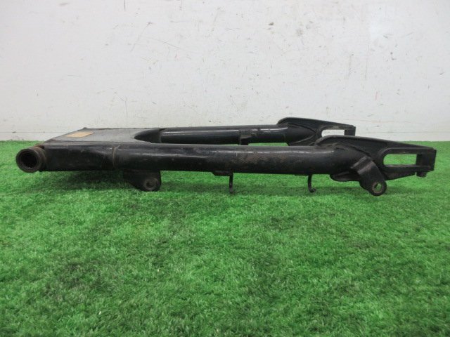 A7K30 Z750GP スイングアーム ベース 当時物 希少 KZ750R E BHN_画像3