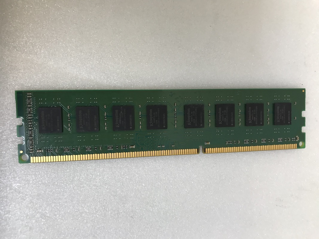 KINGSTON KVR16N11/8 PC3-12800U 8GB DDR3 デスクトップ用 メモリ 240ピン DDR3-1600 8GB DDR3 DESKTOP RAM_画像3