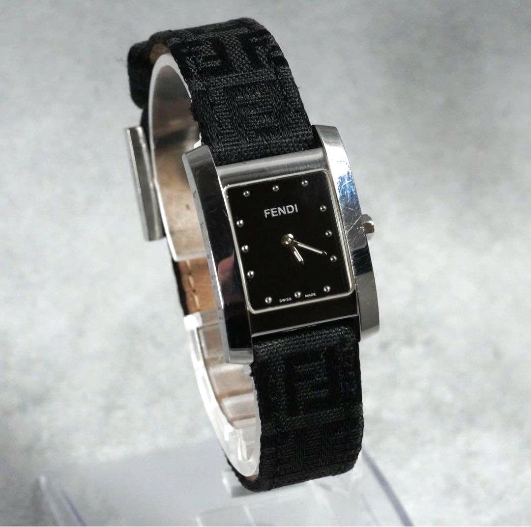 1円 スタート FENDI フェンディ クラシコ ズッカ レクタンギュラー ベルト レディース 腕時計 クォーツ 稼働品 1スタ ブランド_画像2
