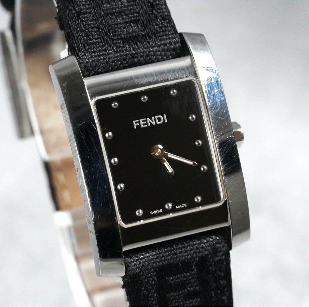 1円 スタート FENDI フェンディ クラシコ ズッカ レクタンギュラー ベルト レディース 腕時計 クォーツ 稼働品 1スタ ブランド_画像1