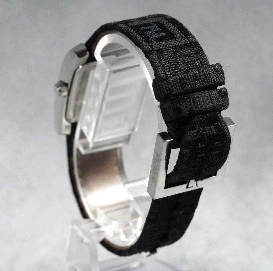 1円 スタート FENDI フェンディ クラシコ ズッカ レクタンギュラー ベルト レディース 腕時計 クォーツ 稼働品 1スタ ブランド_画像5