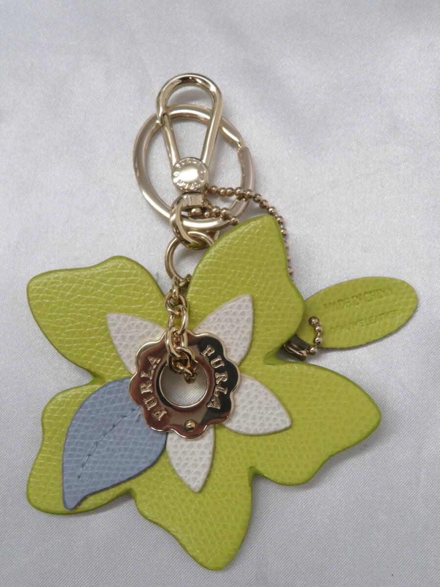 [ сумка ] Furla FURLA цветок цветок узор брелок для ключа очарование оттенок зеленого кожа кожа прекрасный товар 