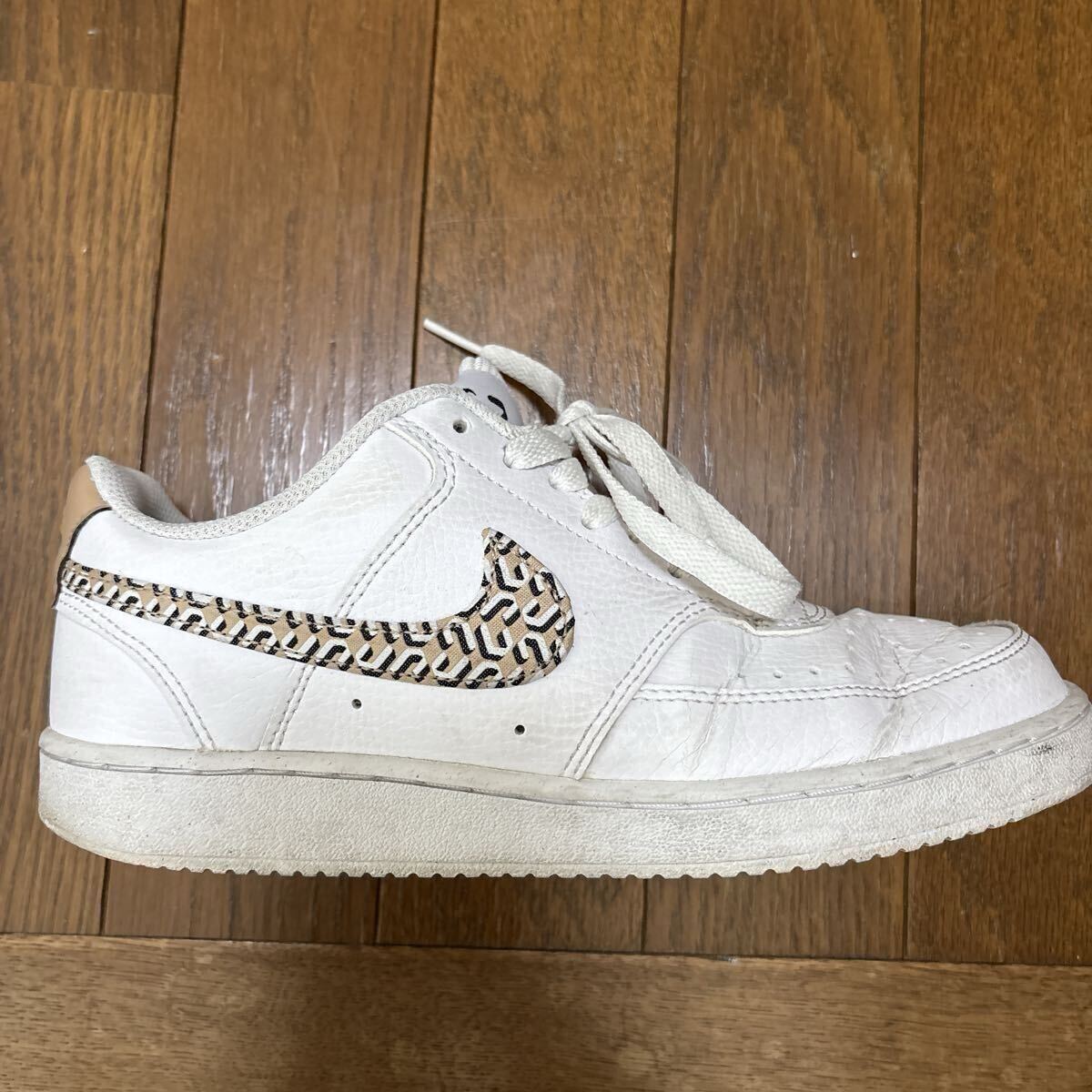 ナイキ スニーカー 白_画像2