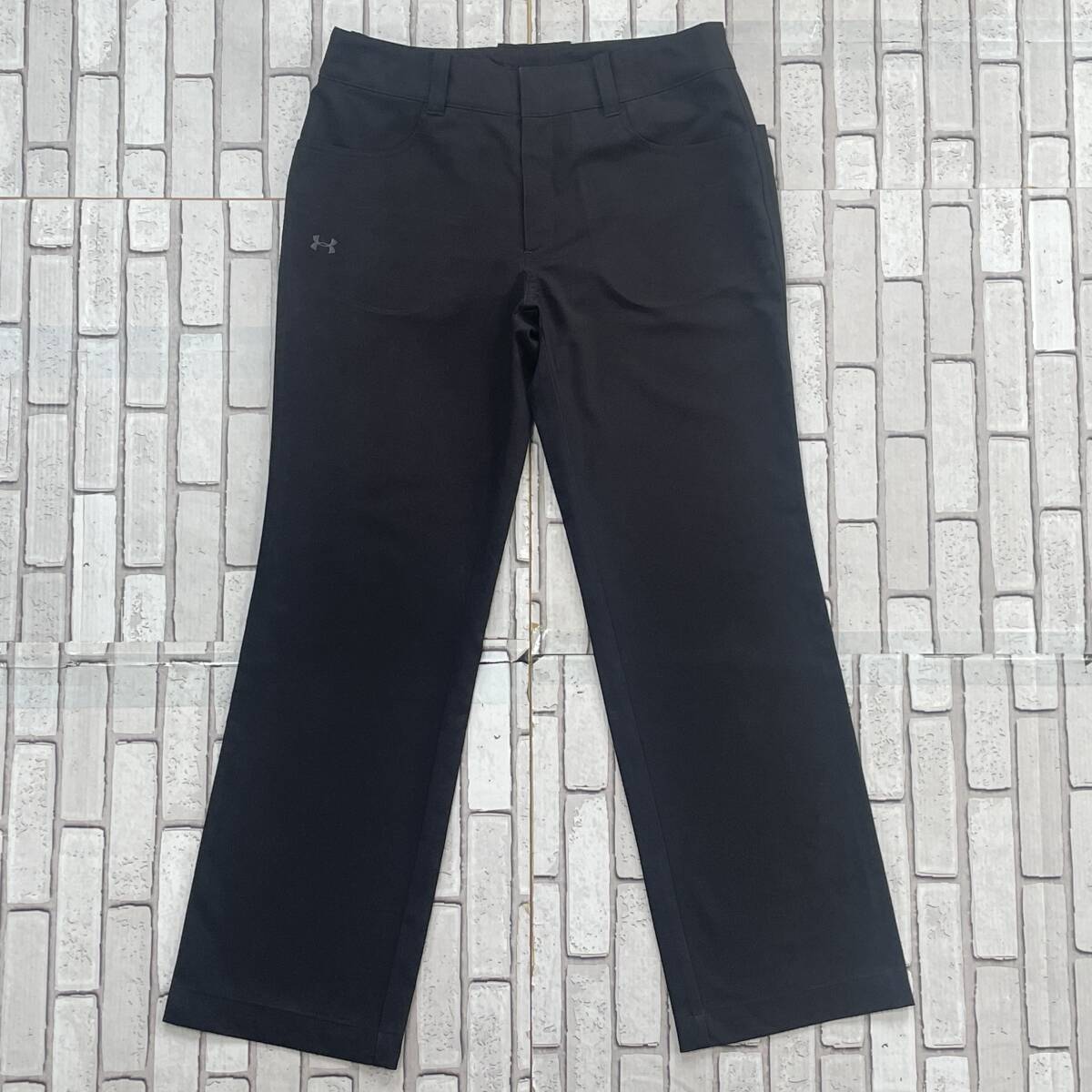 USED レディース アンダーアーマー UNDER ARMOUR ティーオフパンツ ゴルフパンツ サイズLG WGF4320_画像1