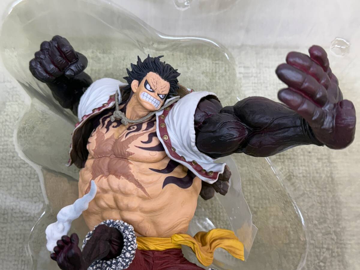 084-T98) б/у товар самый жребий One-piece Battle память z фигурка 2 позиций комплект A B.rufi механизм 4 Sune i медведь n bound man Bandai
