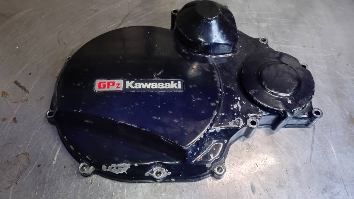 KAWASAKI GPZ900R A7 クラッチカバー ZX900A_画像1