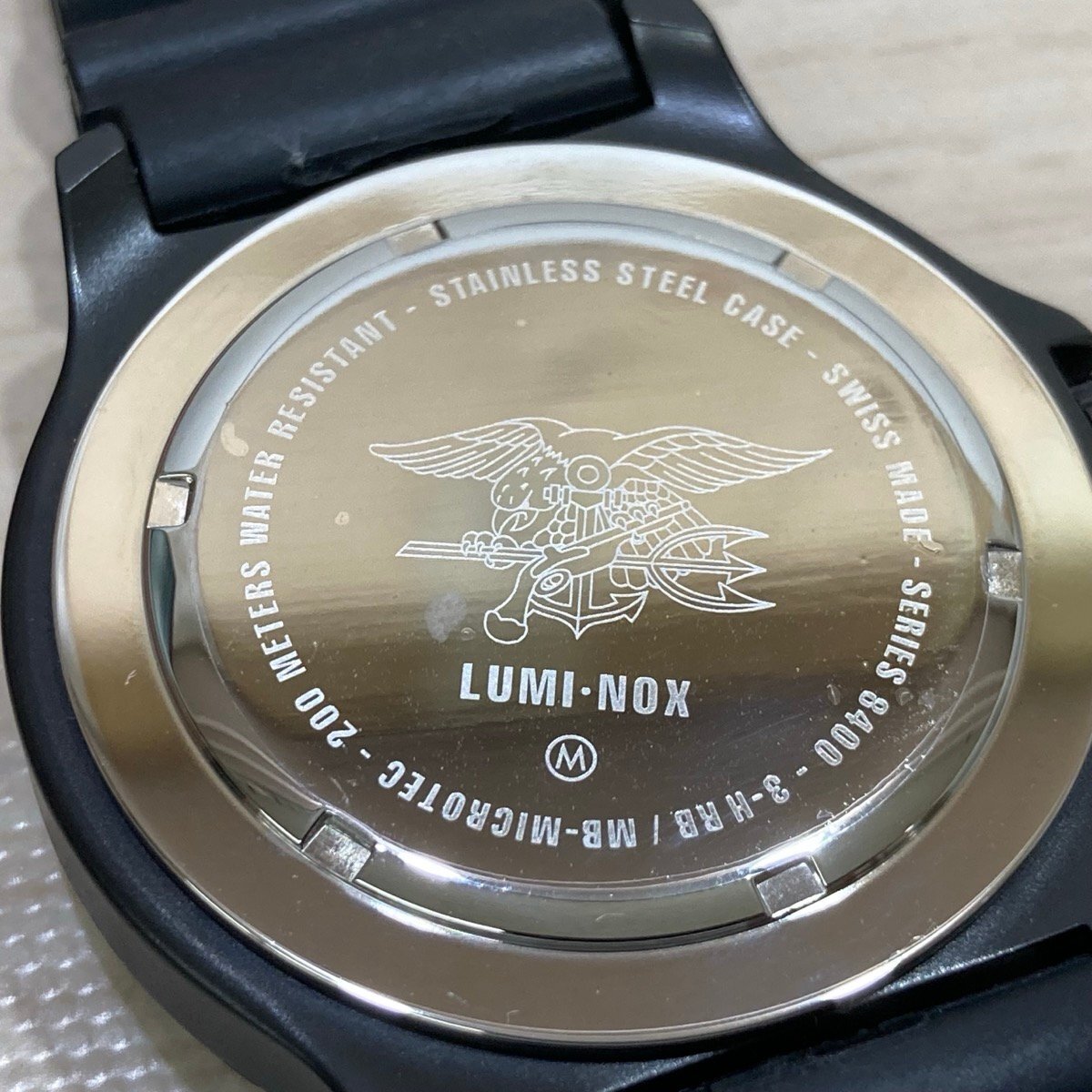 送料185円 LUMINOX ルミノックス SERIES 8400 ダイバープロフェッショナル メンズ 腕時計 QZ クォーツ デイト カモフラ 稼働品[E0472]_画像9