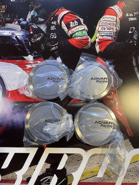 【在庫あり】ADVAN Racing センターキャップ FULL FLAT ハイパーブラック 直径:73ミリ 4個セット_画像2