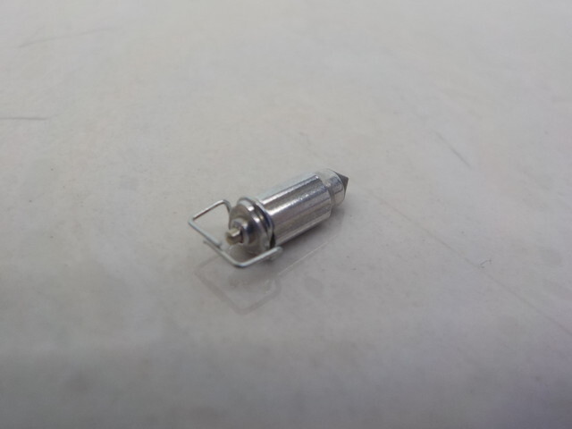 ○（ｋｓ）★☆キャブレターパーツ（フロートバルブ）小　PCキャブなど_画像4