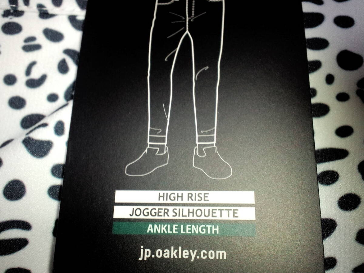 FOA405749◆白柄◆新品◆春夏◆W82センチ◆オークリー◆OAKLEY◆Golf Pants SKULL VERSATILE TPD JOGGER 7.0_画像6