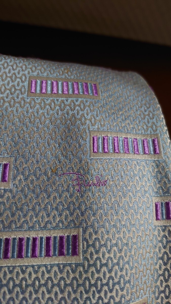 EMILIO PUCCI　エミリオプッチ　お洒落　素敵な ネクタイ_画像2
