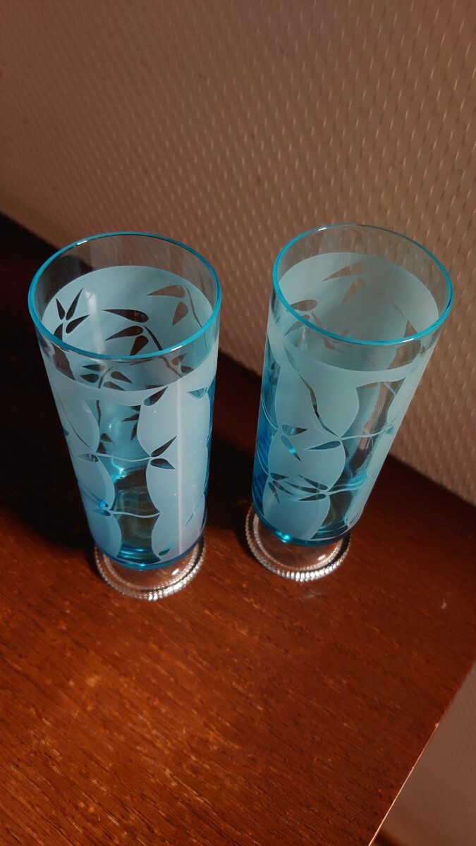 昭和レトロ　脚付き　アデリアグラス　色付き グラス　２個　未使用　石塚硝子_画像2