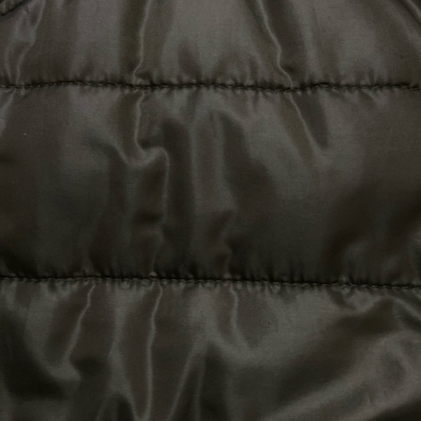 ネミカ NEMIKA/NEMIKA by Leilian サイズ9 M - カーキ レディース 長袖/中綿/ロング丈/ジップアップ/キルティング/秋/冬 コート_画像6