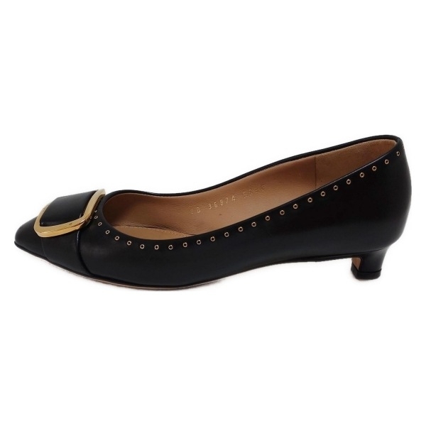 サルバトーレフェラガモ FERRAGAMO/SalvatoreFerragamo パンプス 4 D - レザー 黒×ゴールド レディース スタッズ 靴_画像1