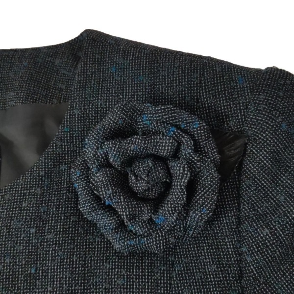 レリアン Leilian スカートスーツ - ブルー×黒×白 レディース ツイード/コサージュ付き 美品 レディーススーツ_画像7