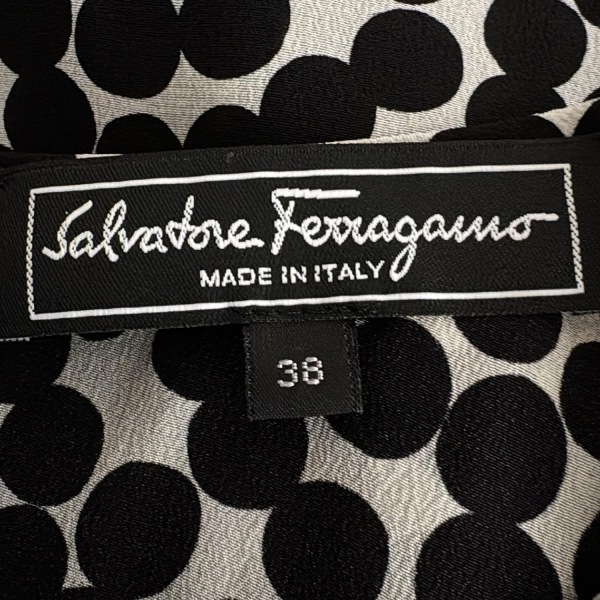 サルバトーレフェラガモ FERRAGAMO/SalvatoreFerragamo チュニック サイズ38 S - 白×黒 レディース 美品 ワンピース