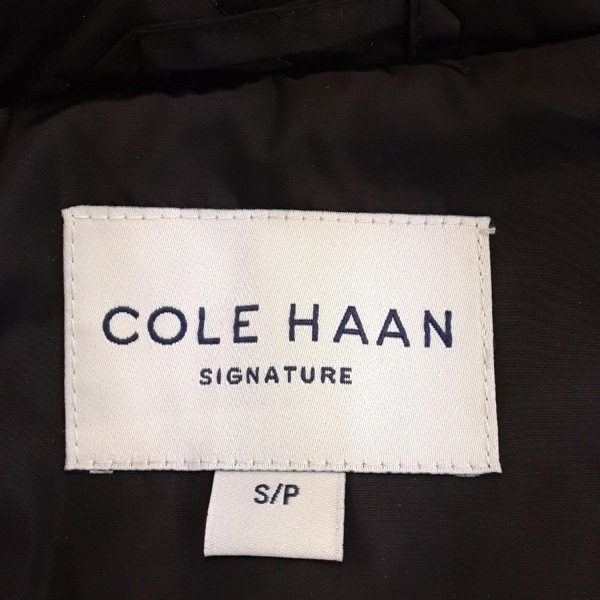 コールハーン COLE HAAN サイズS/P S - 黒 レディース 長袖/キルティング/冬 美品 コート_画像3