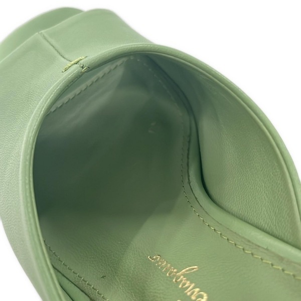  Salvatore Ferragamo FERRAGAMO/SalvatoreFerragamo шлепанцы S - кожа светло-зеленый женский выступающая подошва замена обивки settled обувь 