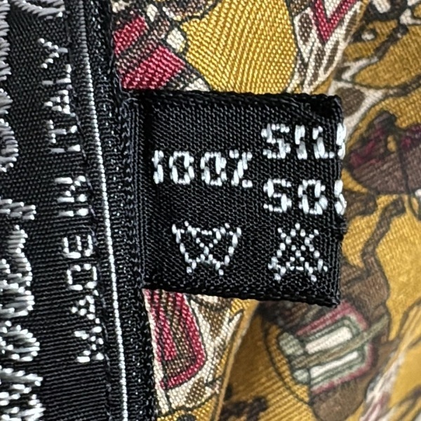  Salvatore Ferragamo FERRAGAMO/SalvatoreFerragamo палантин ( шаль ) - шелк Brown × темный желтый × мульти- лошадь рисунок / бахрома 